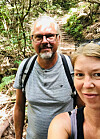 Micke och Jennifer älskar att utforska ön.