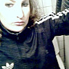 Den här bilden är från 2010, några veckor före en misshandel som nästan tog livet av Anna. ”Man ser att min blick är helt död.”