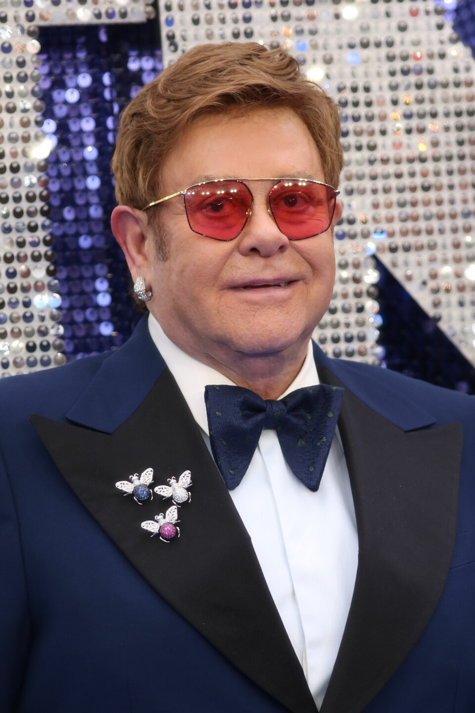Elton John är stora idolen för Dermot Clemenger och det kändes stort när han fick dansa under artistens välgörenhetsgala. Elton John är stora idolen för Dermot Clemenger och det kändes stort när han fick dansa under artistens välgörenhetsgala.