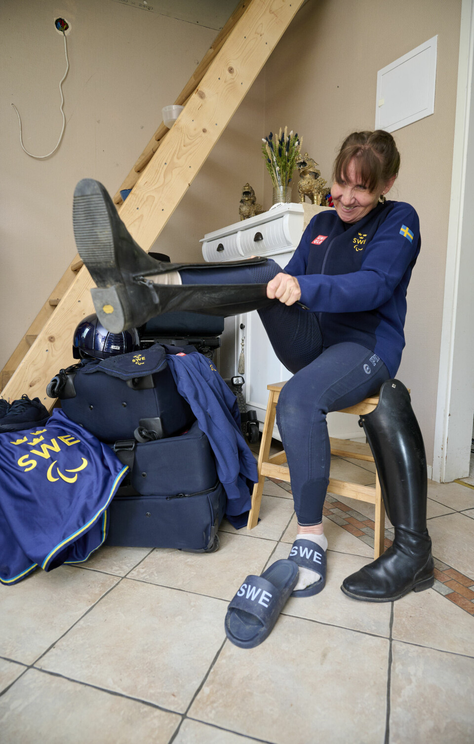 Lena gjorde sig redo för Paralympics i Paris, men tvingades ställa in sin medverkan då Fidelie drog på sig en skada. Lena gjorde sig redo för Paralympics i Paris, men tvingades ställa in sin medverkan då Fidelie drog på sig en skada.