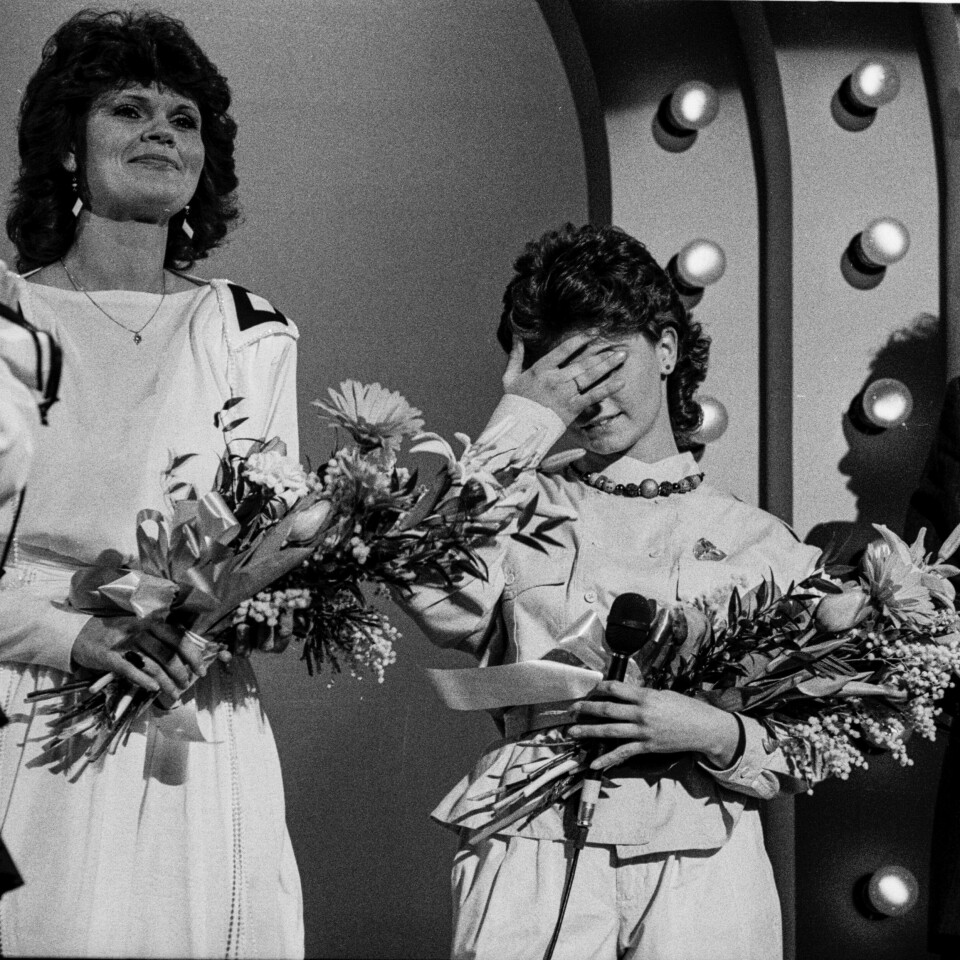 Monica skrev texten till eviga låtklassikern Främling, som Carola vann Melodifestivalen med 1983. Monica skrev texten till eviga låtklassikern Främling, som Carola vann Melodifestivalen med 1983.
