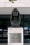 I Madrid finns ett minnesmärke över Anabel Segura.