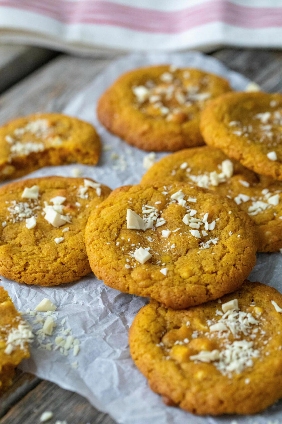 Fredriks fika bjuder på 7 magiskt goda recept med saffran