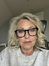 ”Att peppa och ge tips och råd till kvinnor i min egen ålder ger så galet mycket”, säger Åsa Lindkvist Persson.
