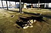 Några hundra meter från Fryshuset, i ett gammalt saltlager som höll på att rivas, hittades Anders svårt misshandlad till döds.