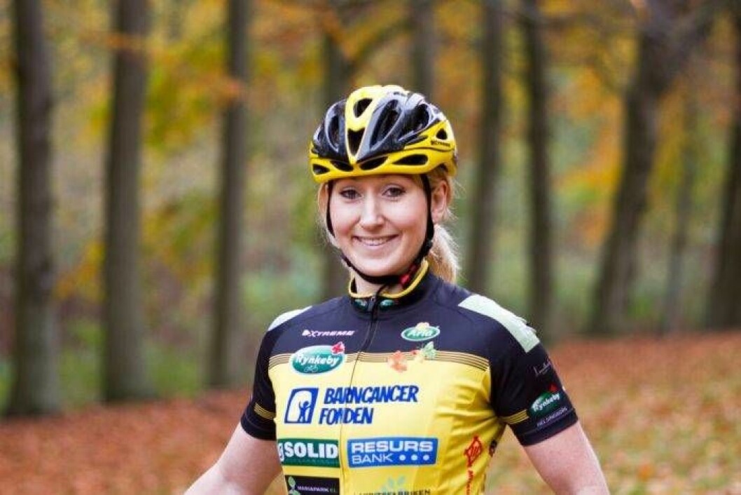 I juli bär det av mot Paris. ”Årets insamling går till forskning om hjärntumörer och syskonstödjare, det känns verkligen rätt”, säger Lindha. Foto: Jonas Schrewelius Lindha har återupptagit cyklandet