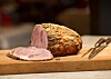 Julskinka är viktig för många svenskars julbord.