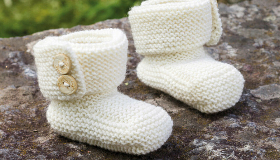 Sticka söta babysockor!