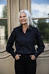 Shama vill förändra modeindustrins syn på skönhet och vill låta äldre ta plats i rampljuset – precis som de är.