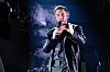 Måns Zelmerlöw tävlar med bidraget Revolution.