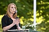 Annie Lööf lämnade politiken strax efter dådet. Hon jobbar i dag med PR.