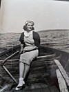 Alfhild som har bott hela sitt liv i den finska skärgården kallar sig själv för ”en riktig skäri-tossa”. Här en bild från när hon var i 20-årsåldern.