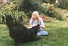 Dragkamp om pinne var en lek som vår faltcoated retriever Jonna gillade.