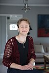 Adrian är i dag tillbaka i skolvärlden – där han nu jobbar som lågstadiepedagog.