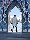 Jenny Daza får se många vackra platser, här i Finnmarken i norra Norge.