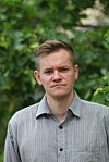 Joakim försökte hålla sig i form, både mentalt och fysiskt i den lilla cellen.