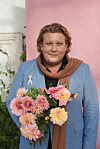 Karl Fredrik Gustafsson bär årets rosa band med stolthet.