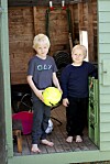 Äventyrliga Nils och Milian gillar bollsport.