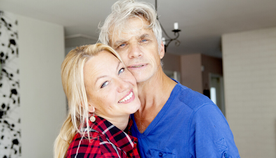 Johanna träffade ”Mr Tourettes” Pelle Sandstrak när hon illustrerade hans bok. Foto: Frida Ekman Johanna Salenius och Pelle Sandstrak träffades på en föreläsning om Tourettes och blev kära.