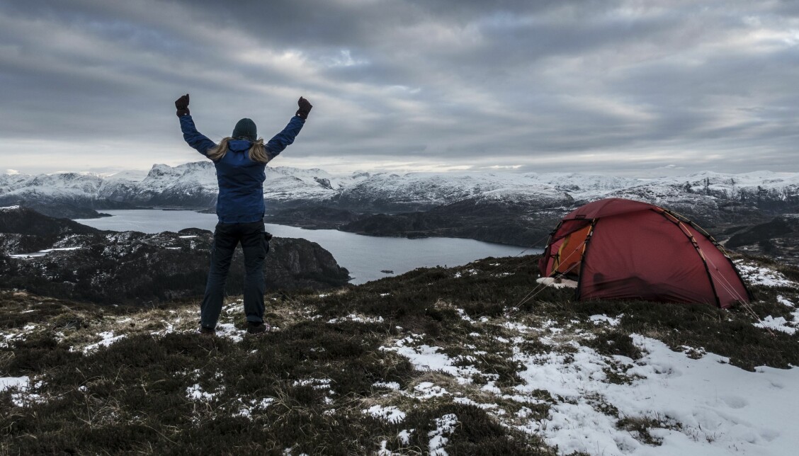 Johanne övervann mycket när hon erövrade naturen. Bilden är från Vågsøy i Sogn og Fjordane. Johanne övervann mycket när hon erövrade naturen. Bilden är från Vågsøy i Sogn og Fjordane.
