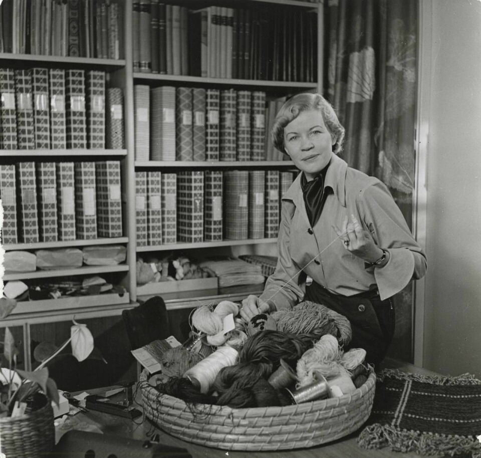 Astrid Sampe. Astrid Sampe.