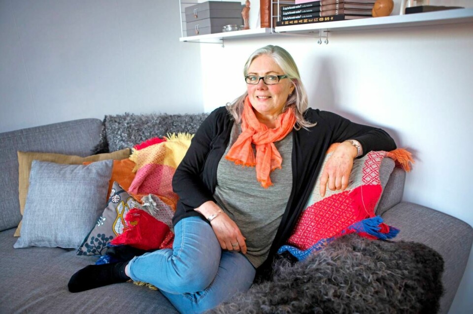 Monica ärvde Malins lägenhet och har valt att bo kvar i den. Foto: Magnus Gotander Monica ärvde Malins lägenhet och har valt att bo kvar i den. Foto: Magnus Gotander