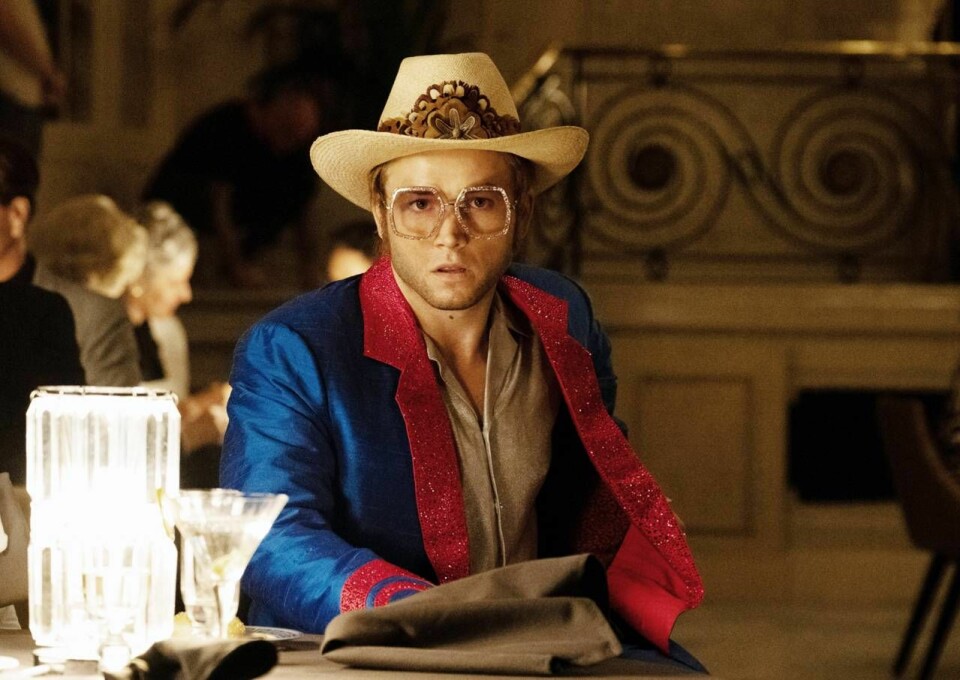 Taron Egerton spelar Elton John i filmen Rocketman. Taron Egerton spelar Elton John i filmen Rocketman.