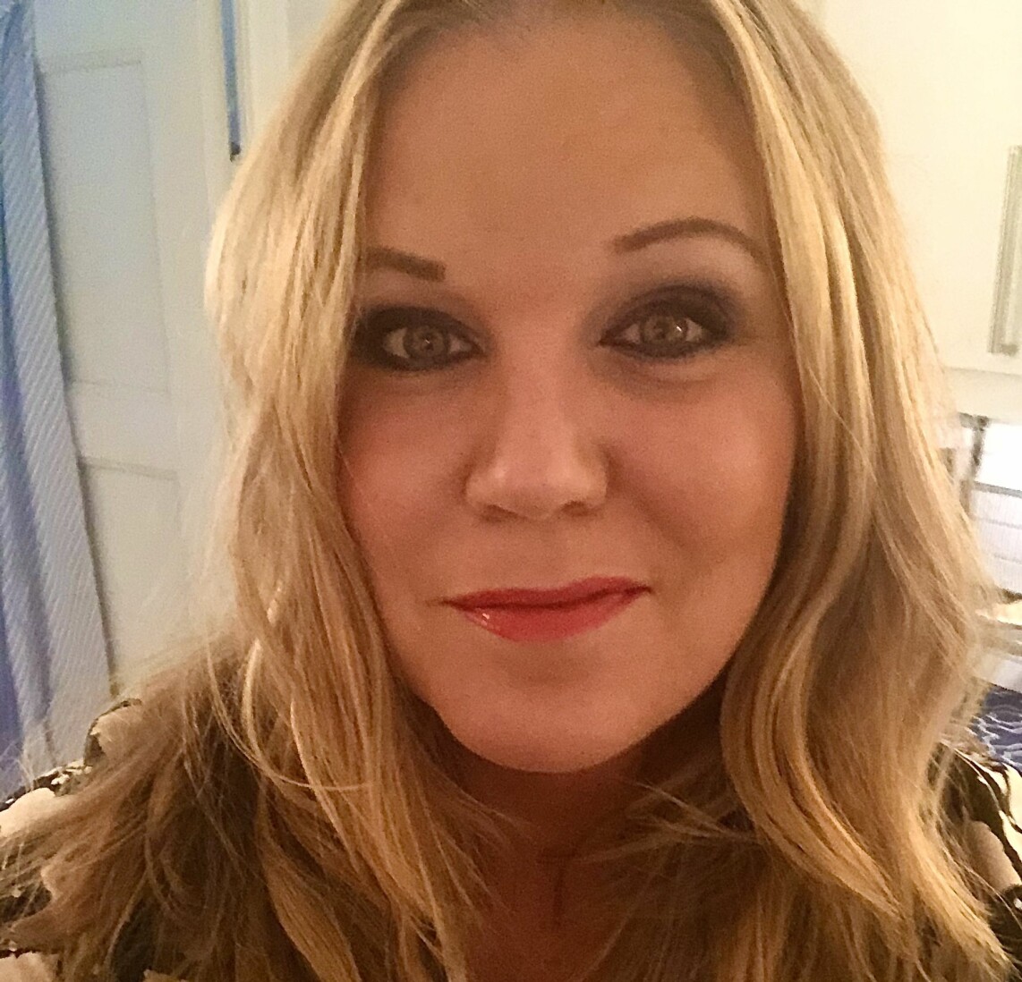 I dag mår Anja bättre – men räknar samtidigt med att fler bakslag kan komma under hösten. I dag mår Anja bättre – men räknar samtidigt med att fler bakslag kan komma under hösten.