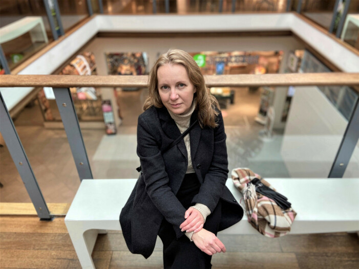 Karin har haft existentiell ångest så länge hon kan minnas. Att klä sig snyggt blev en sköld mot omvärlden. Karin Larsson i galleria