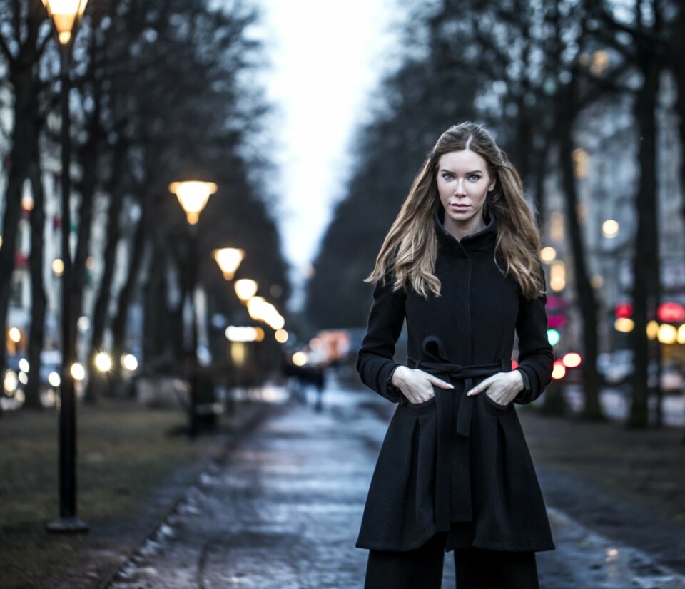 Isabel Eriksson har berättat om sina upplevelser i boken 'I bunkerläkarens våld'. Isabel Eriksson har berättat om sina upplevelser i boken 'I bunkerläkarens våld'.