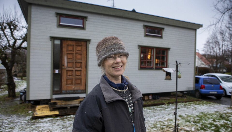 Än så länge står Kims minihus på en villatomt i Grebbestad. Än så länge står Kims minihus på en villatomt i Grebbestad.