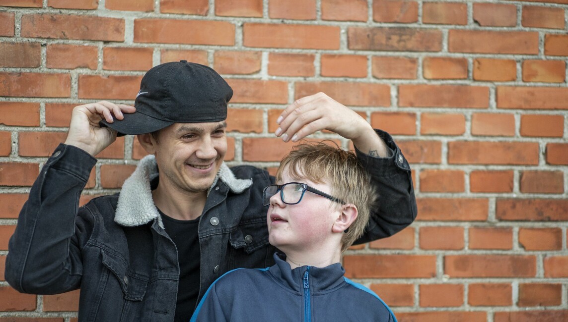 Det gäller att inte ta några förhastade beslut som unga och gravida, menar Nikolaj. Det gäller att inte ta några förhastade beslut som unga och gravida, menar Nikolaj.