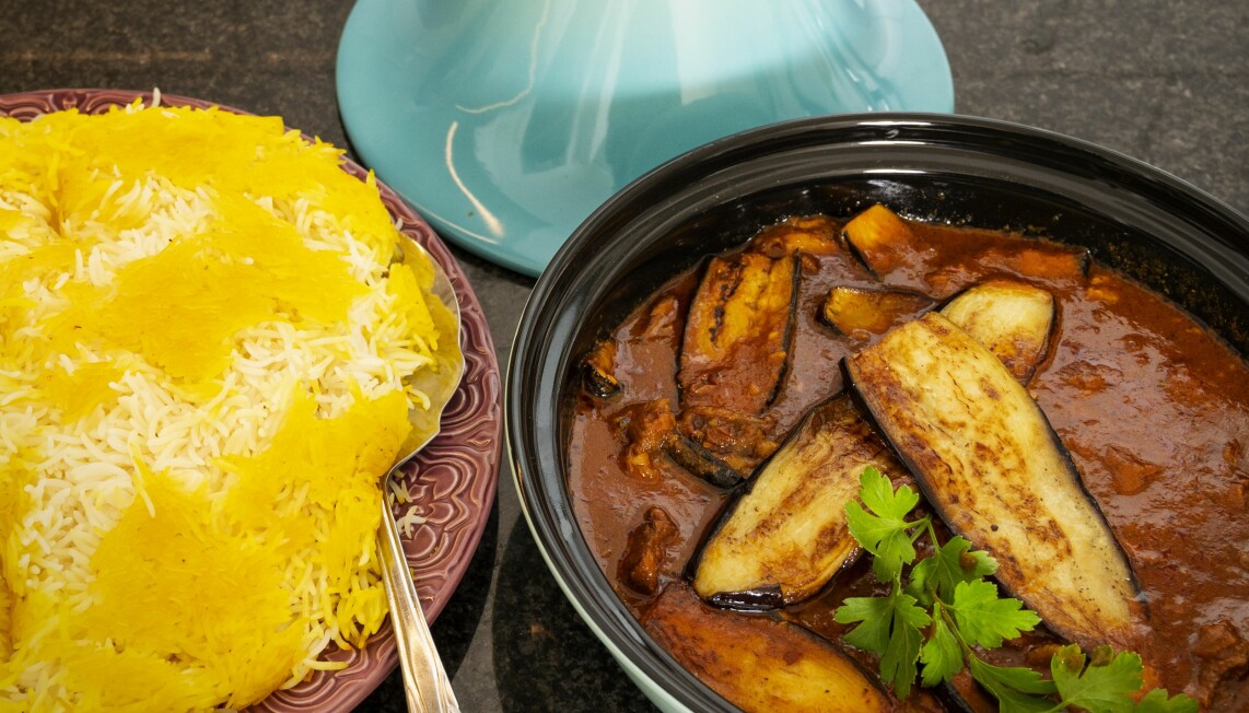 Lahles drottningsgryta är en auberginegryta med lamm. Ris smakar gott till. Lahles drottningsgryta är en auberginegryta med lamm. Ris smakar gott till.