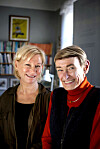 Här är Annika Lindgren och framlidna författaren Gunilla Bergström 2016.