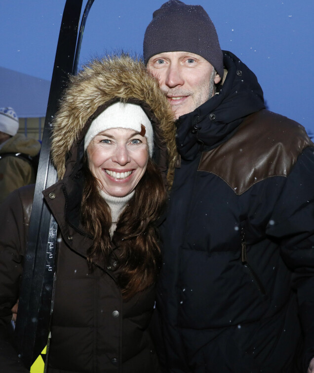 Både Magdalena och maken Henrik Forsberg är före detta skidskyttar och längdåkare. Både Magdalena och maken Henrik Forsberg är före detta skidskyttar och längdåkare.