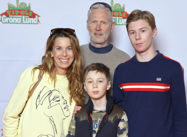 Magdalena Forsberg med sin man Henrik Forsberg och barnen Olle och Erik för ett par år sedan. Magdalena Forsberg med sin man Henrik Forsberg och barnen Olle och Erik för ett par år sedan.