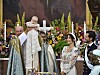 Biskop Johan Dalman var lika förtjust som föräldrarna prinsessan Sofia och prins Carl Philip vid dopet av prins Julian i Drottningholms slottskyrka.