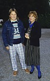 Siw Malmkvist 1983, med sonen Henrik Ohlsson.
