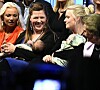 När Lotta Engberg medverkade i Let’s dance 2014 satt döttrarna Malin och Amanda med sina små bebisar och hejade på mamma som skakade sina lurviga på TV4-scenen.