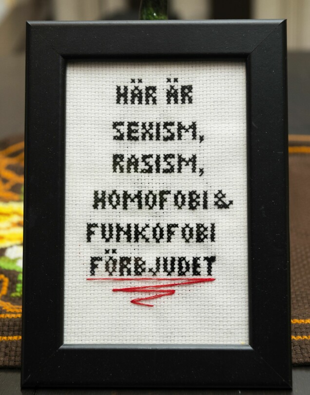 Ord och inga visor. Ord och inga visor.