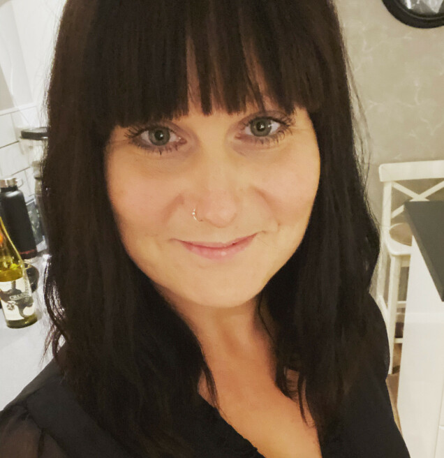 Karin Eriksson drabbades av svåra magsmärtor, som visade sig bero på endometrios, 2018. Karin Eriksson drabbades av svåra magsmärtor, som visade sig bero på endometrios, 2018.