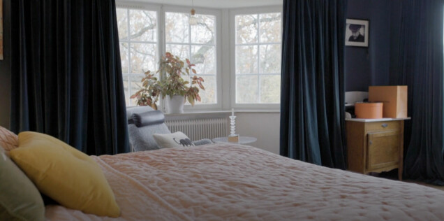 Sanna Lundell och Mikael Persbrandt visar upp lyxhuset – se bilderna