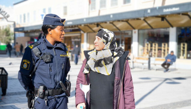 Rissa pratar även med föräldrar som gärna öppnar upp sig för henne. Rissa pratar även med föräldrar som gärna öppnar upp sig för henne.