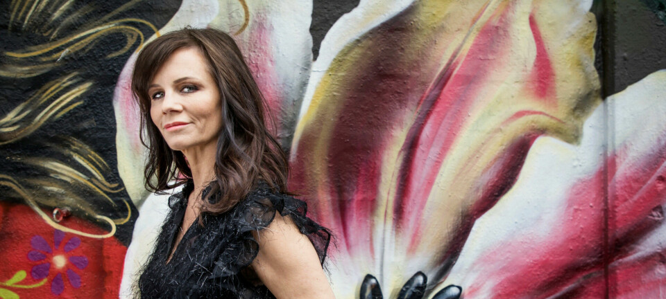 Lena Philipsson fick hjärtproblem av stress: ”Det var en hemskt jobbig period i mitt liv”