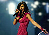 Lena Philipsson framför Det gör ont under Eurovision song contest 2004.