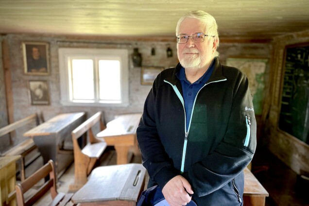 Christer Claesson är aktiv i Uråsa hembygdsförening som driver det lilla skolmuseet i byn. Christer Claesson är aktiv i Uråsa hembygdsförening som driver det lilla skolmuseet i byn.