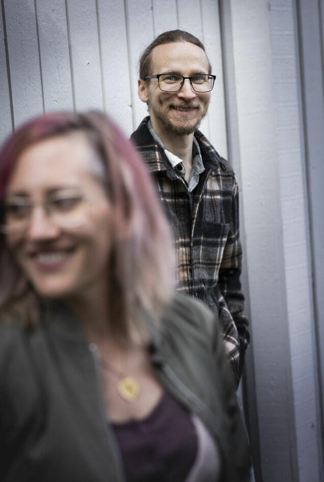 Att Mikael och Linda vill lyfta sin historia beror på att de är kritiska till hur lättvindigt vården och juridiken i dag bejakar människors önskan att byta kön. Att Mikael och Linda vill lyfta sin historia beror på att de är kritiska till hur lättvindigt vården och juridiken i dag bejakar människors önskan att byta kön.