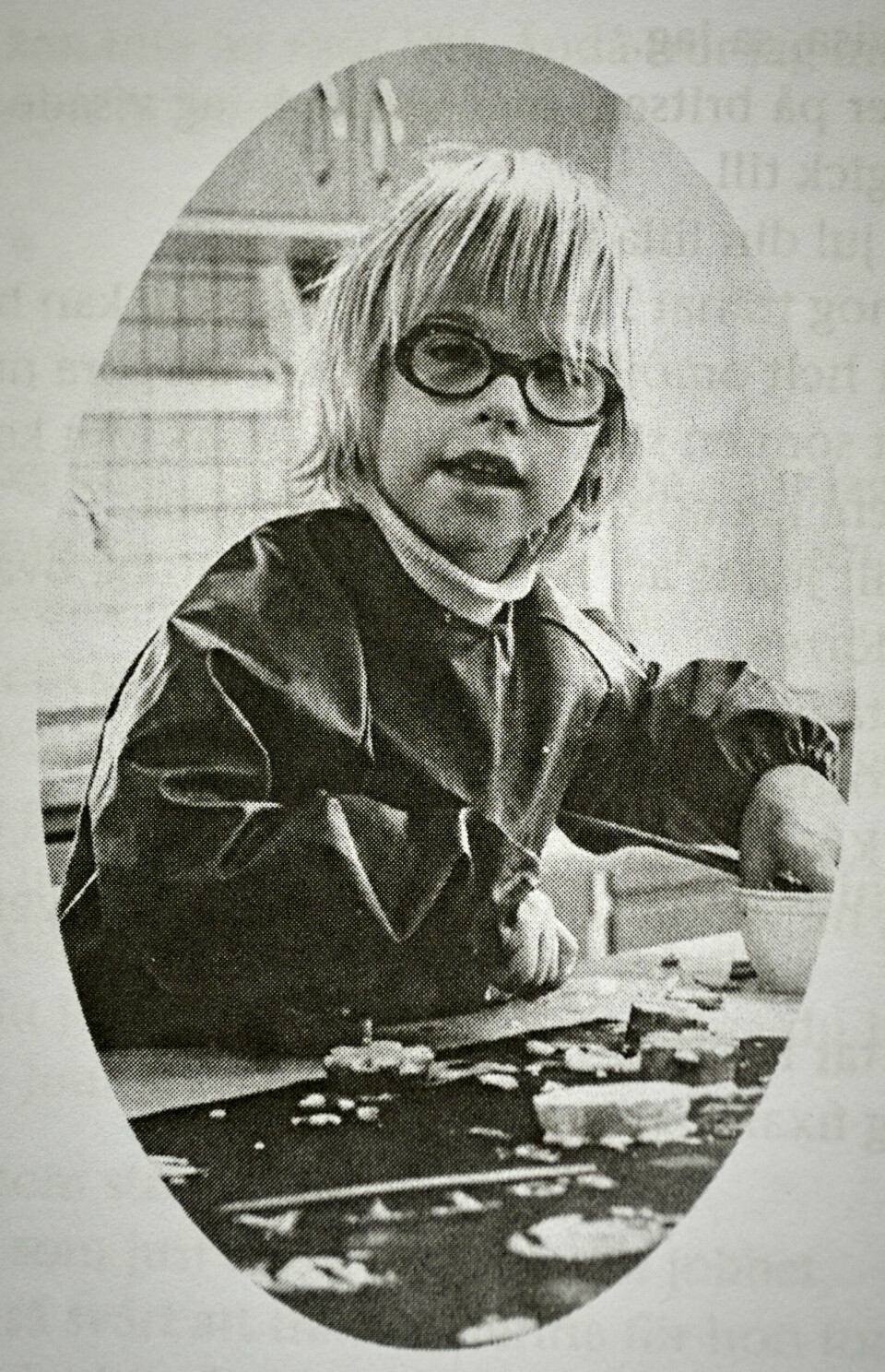 Katarina blev mobbad när hon var liten. Såren från det bär hon med sig än i dag. Katarina blev mobbad när hon var liten. Såren från det bär hon med sig än i dag.