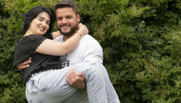 Karam, Sara man, kom till Sverige efter Sara. Karam, Sara man, kom till Sverige efter Sara.