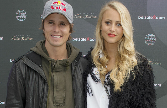 Janni Delérs och Jon Olssons skilsmässa blev mycket omskriven. Janni Delérs och Jon Olssons skilsmässa blev mycket omskriven.